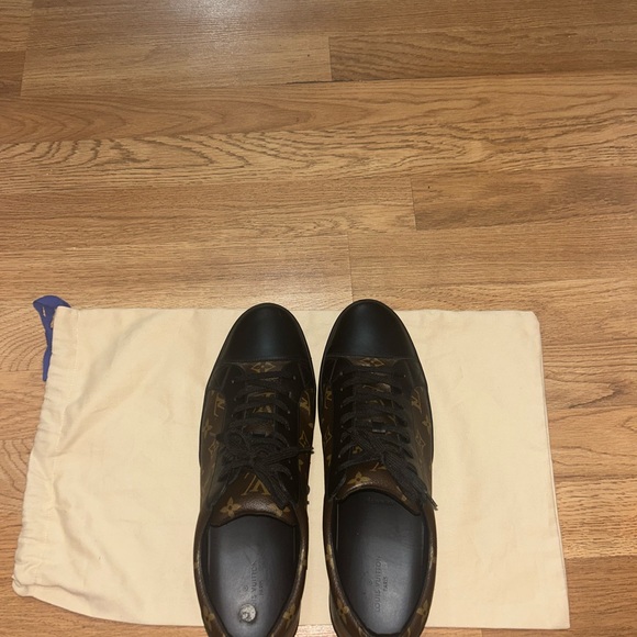 Louis Vuitton match monogram sneakers - Picture 3 of 4